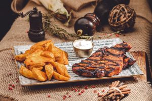 Ceafă de porc marinată la grătar